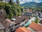 Am Marktplatz gelegen - **Rarität am historischen Marktplatz mit Wohntraum-Potenzial** Wohn- u. Geschäftshaus**