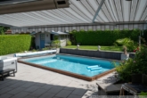 Foto aus dem Sommer 2024 - ***Brannenburg*** Geschmackvolle DHH mit Garten, Pool, Garage und guter Anbindung***