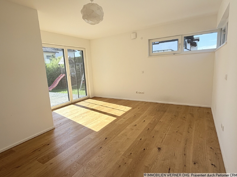Das 20 m² große Zimmer im EG