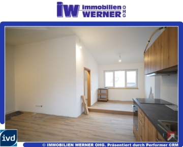 ***Neubau! Erstbezug! 2-Zimmer-DG-Wohnung mit neuer EBK und TG-Stellplatz in Alt-Happing!***, 83026 Rosenheim, Dachgeschosswohnung