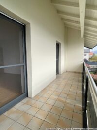 Der überdachte Süd-Balkon