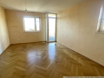 Das größere der beiden Kinderzimmer oder Büros - ***Die ganze oberste Etage! Super hell, super Blick!Penthouse-Flair***