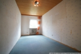 Das dritte Zimmer - ***Freie 3-Zimmer-Wohnung am südl. Stadtrand – mit Balkon, TG und guter Anbindung***
