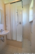 Zusätzliches Duschbad mit Fenster - ***Gepflegte, helle DHH mit Garten, Garage und ausbaubarem DG in ruhiger Lage in Beyharting***