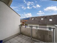 Balkon mit Schönem Himmel